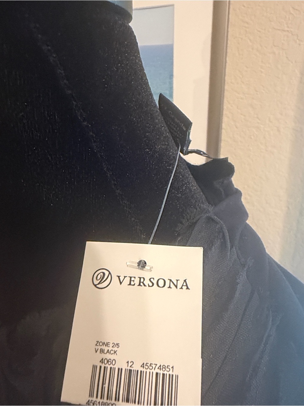 Versona Black Textured Sleeveless high neck  Top xxl - Picture 3 of 5